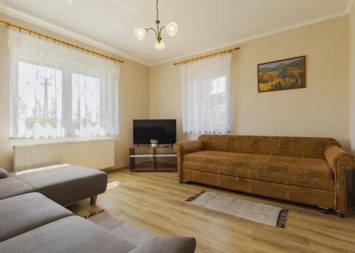 Pajtas 2 By Interhome 鲍洛通费尼韦什